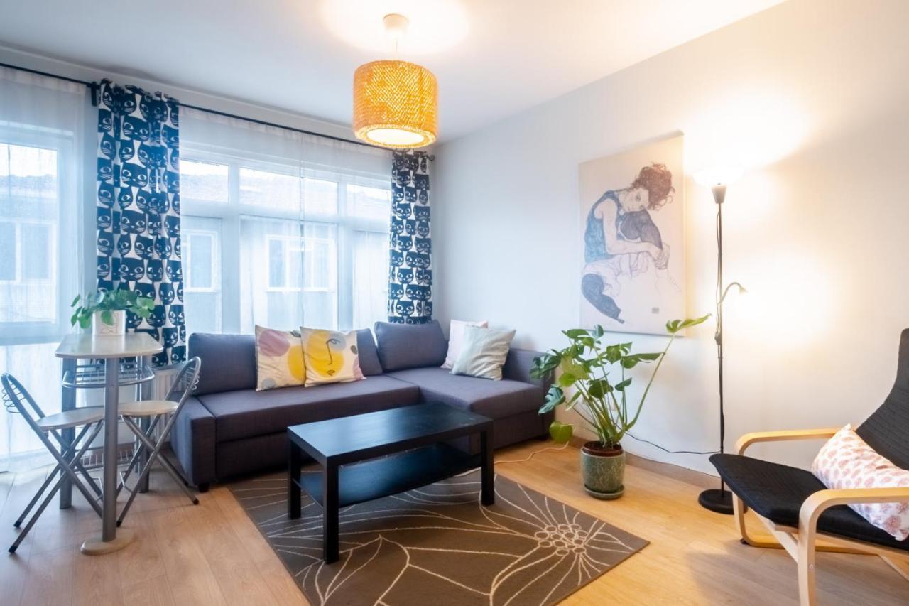 Апартаменты Flat With Balcony Near Bull Statue In Kadikoy Стамбул Экстерьер фото